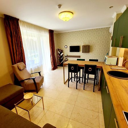 Sakura_Inn Palanga Exteriör bild