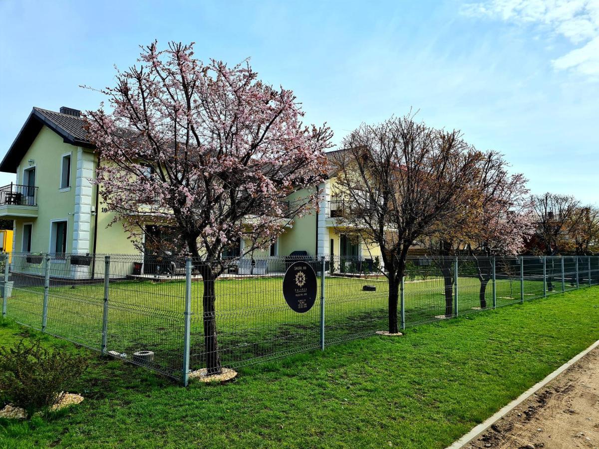 Sakura_Inn Palanga Exteriör bild