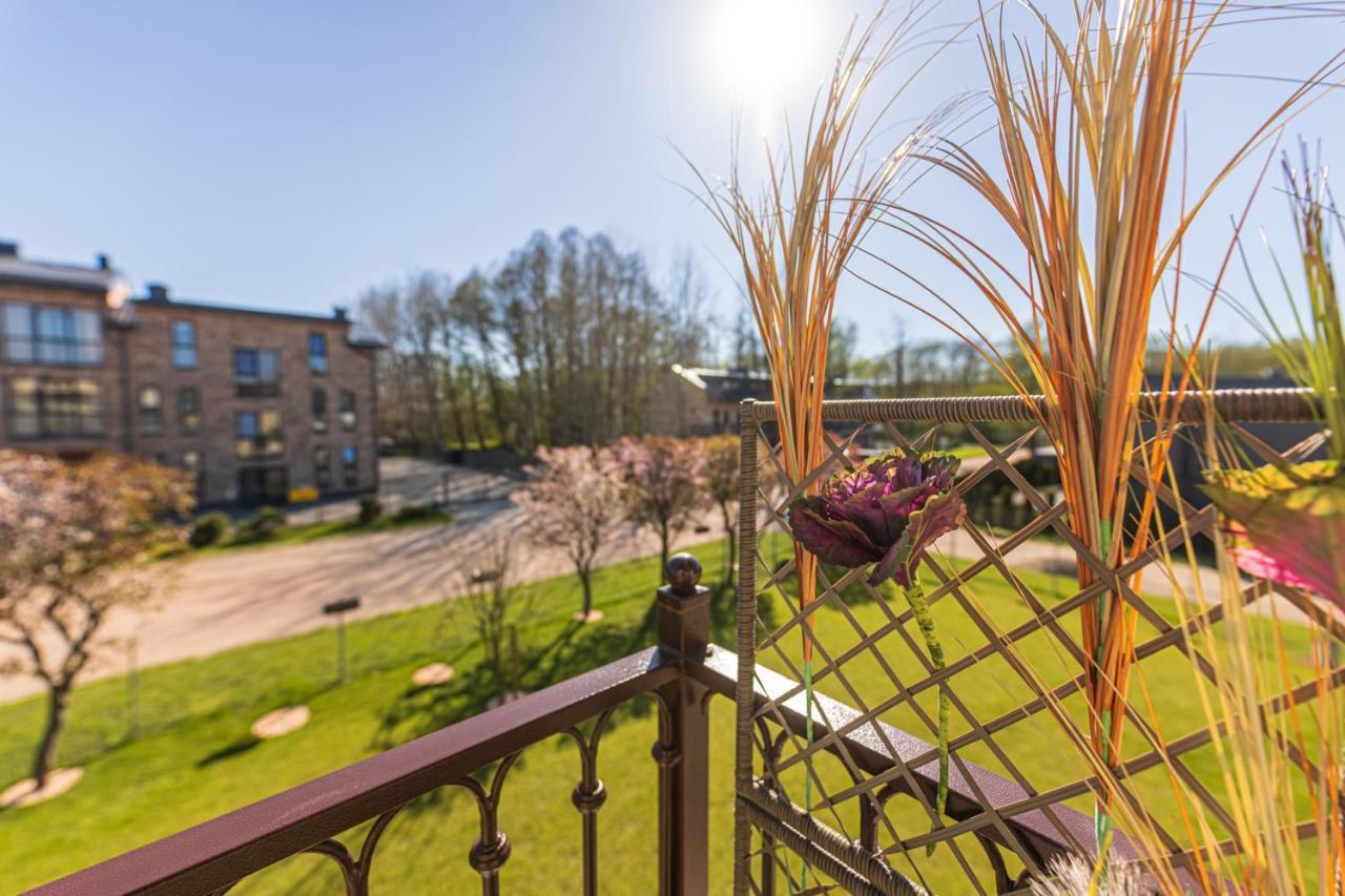 Sakura_Inn Palanga Exteriör bild